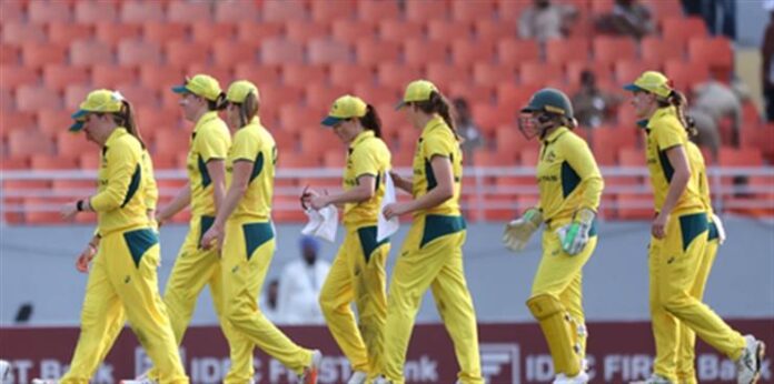 Australia fined for slow over-rate in second WODI against India