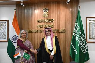 India, Saudi Arabia agree to strengthen ties in textile sector